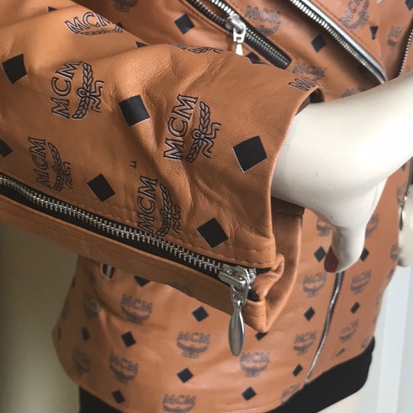 NWT, DESIGNER LOOK BIKER JACKET, NEVER WORN, IN GENUINE LEATHER, MCM DETAIL - Picture 8 of 10